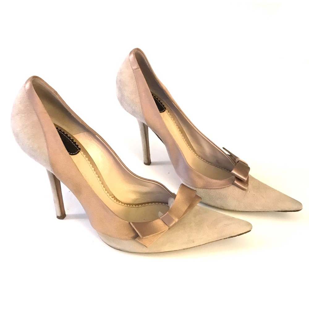 Chloé Elegant Satin & Suede Sexy Vintage heel with sleek accent bow